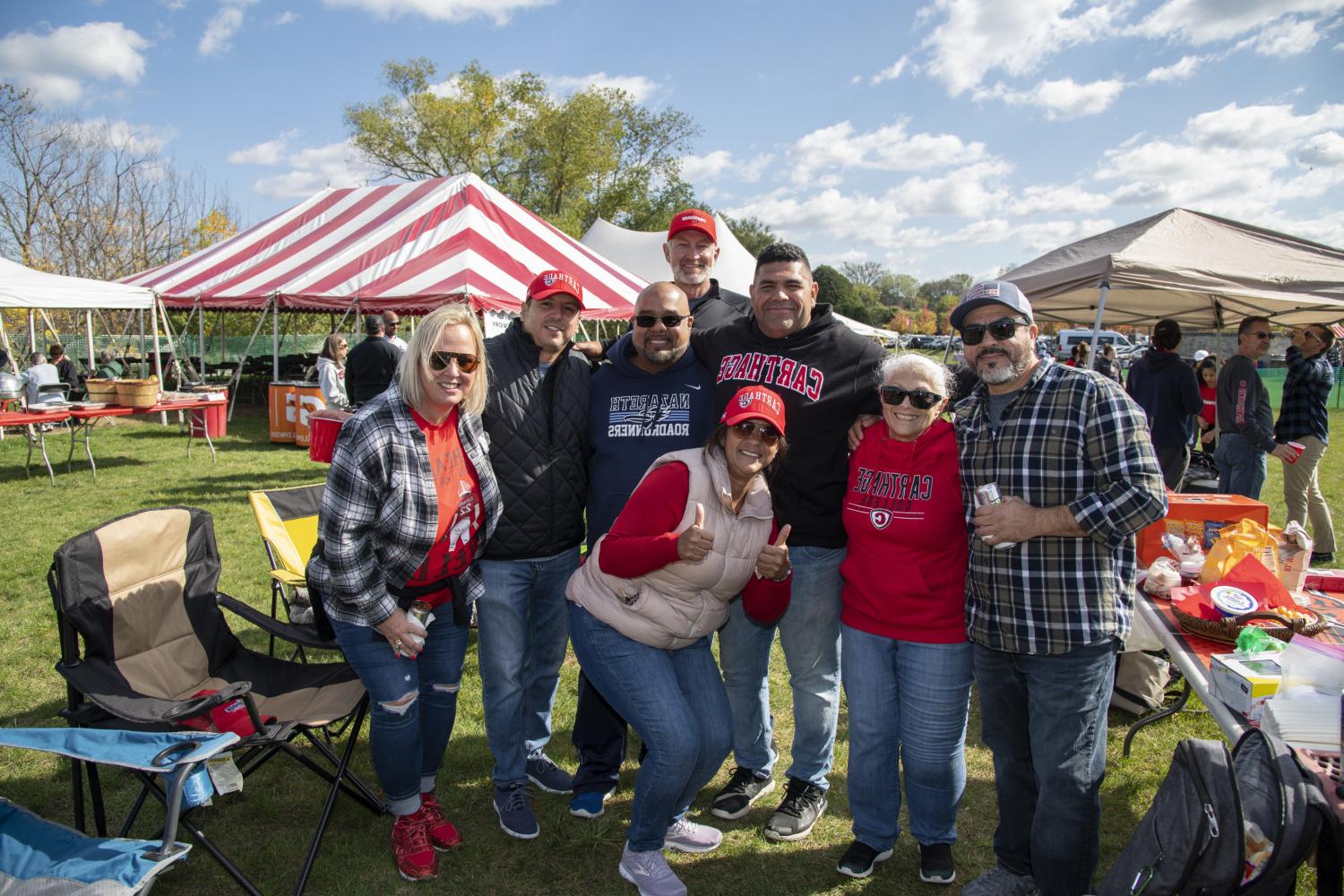 Alumni enjoy the crisp fall weather at Homecoming 2021.